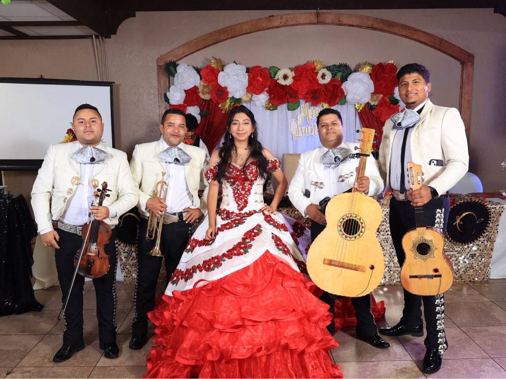 Plan Orale Mariachi Tierra Nueva - Mariachis en Orlando